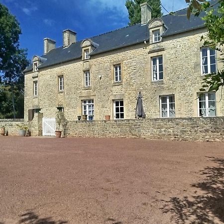 Maison De Charme Tour-en-Bessin ภายนอก รูปภาพ